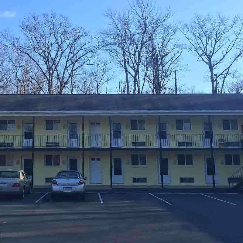 Country Place Inn And Suites White Haven Exterior photo